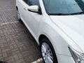 2015 Toyota Camry VII (XV50) Рестайлинг, белый, 2200000 рублей - вид 10