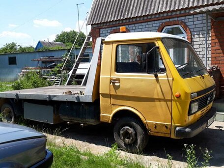 1985 Volkswagen LT, жёлтый, 600000 рублей, вид 4