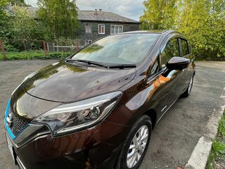 2016 Nissan Note e-Power II Рестайлинг, коричневый, 1250000 рублей, вид 5