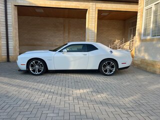 2020 Dodge Challenger R__T III Рестайлинг 2, белый, 3990000 рублей, вид 5