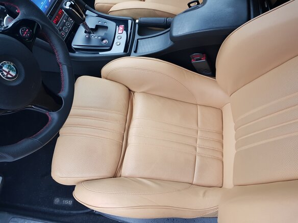2008 Alfa Romeo 159, белый - вид 23