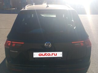 2020 Volkswagen Tiguan 380TSI L II (China Market), чёрный, 1919000 рублей, вид 5
