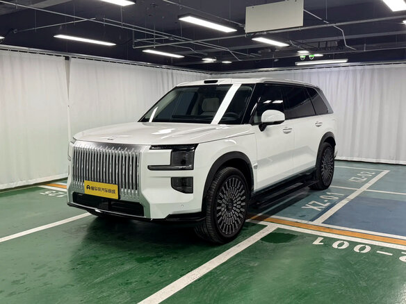2026 Zeekr 9X 55 kWh (до 3.5 т), белый, 9800700 рублей