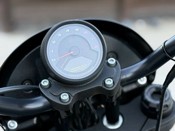 2022 Harley-Davidson Low Rider, чёрный, 1540000 рублей - вид 3
