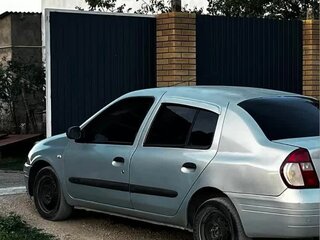 2000 Renault Clio II, серебристый, 170000 рублей, вид 2