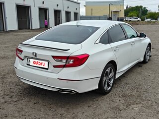 2019 Honda Accord X, белый, 2600000 рублей, вид 3