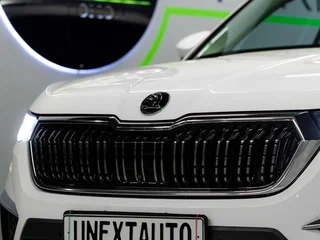 2023 Skoda Kodiaq I Рестайлинг, белый, 4350000 рублей, вид 2