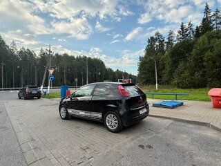 2006 Fiat Punto III Grande Punto, чёрный, 290000 рублей, вид 3