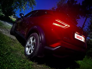 2021 Nissan Juke II, красный, 1950000 рублей, вид 2