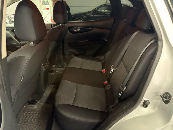 2017 Nissan Qashqai II, серебристый, 1597000 рублей - вид 12