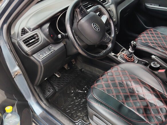 2014 Kia Rio 5-speed III, голубой, 450000 рублей - вид 11