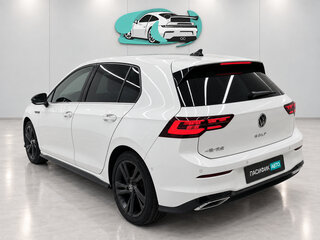 2022 Volkswagen Golf VIII, белый, 1840500 рублей, вид 4