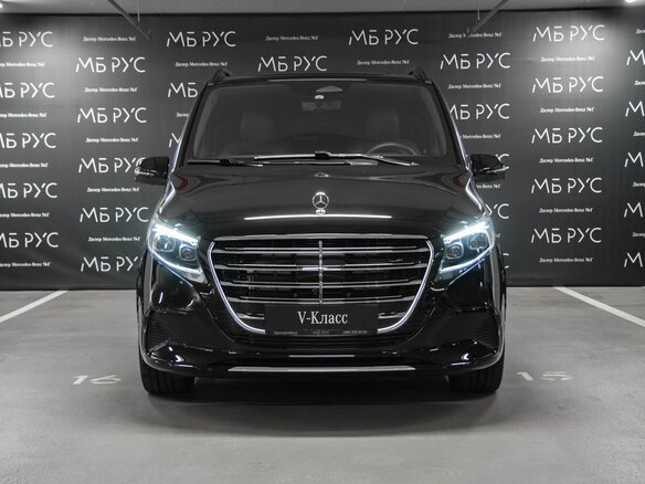 2026 Mercedes-Benz V-Класс Extra Long 300 d экстра длинный III (W447) Рестайлинг 2, чёрный, 18446400 рублей - вид 4