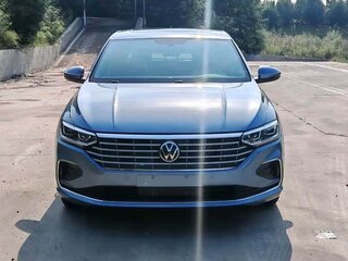 2023 Volkswagen Lavida III Рестайлинг, голубой, 1400000 рублей, вид 2