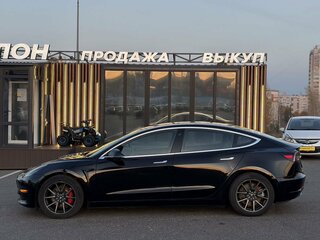 2018 Tesla Model 3 Long Range I, чёрный, 3000000 рублей, вид 4