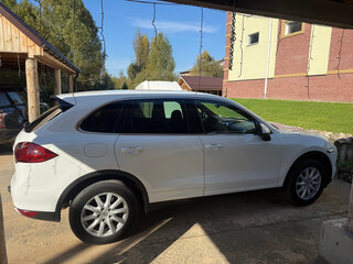 2012 Porsche Cayenne II (958), белый, 2300000 рублей, вид 4