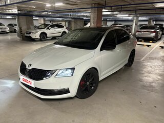 2018 Skoda Octavia III (A7) Рестайлинг, белый, 1950000 рублей, вид 1