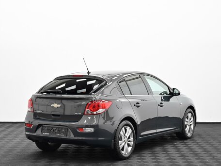 2013 Chevrolet Cruze I Рестайлинг, серый, 749000 рублей, вид 2