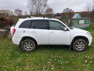 2014 Chery Tiggo (T11) I Рестайлинг (FL), белый, 550000 рублей, вид 3