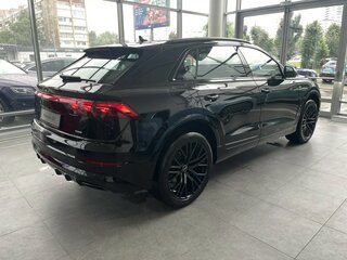 2026 Audi Q8 45 TDI I (4M) Рестайлинг, чёрный, 17100000 рублей, вид 3