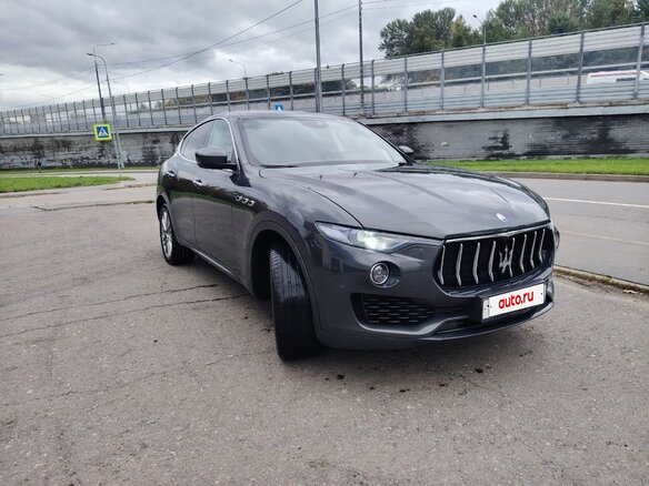2017 Maserati Levante I, зелёный, 3500000 рублей - вид 2