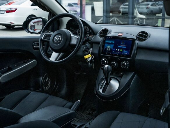 2012 Mazda 2 II Рестайлинг (DE2), зелёный, 843000 рублей - вид 24