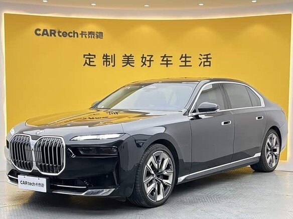 2024 BMW 7 серии 760i xDrive VII (G70), чёрный, 11150018 рублей - вид 1