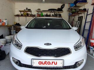 2014 Kia Ceed II, белый, 1300000 рублей, вид 4