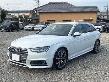 2018 Audi A4 V (B9), белый, 1850000 рублей, вид 4