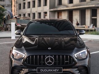 2022 Mercedes-Benz E-Класс AMG 53 AMG V (W213) Рестайлинг, чёрный, 7200000 рублей, вид 4