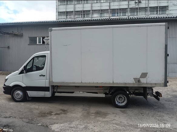 2014 Mercedes-Benz Sprinter, белый, 2400000 рублей - вид 1