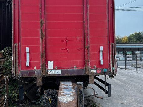 2003 Schwarzmuller Schwarzmuller, красный, 700000 рублей, вид 4