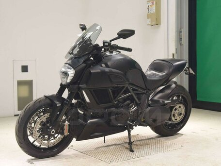 2015 Ducati Diavel, чёрный, 1250000 рублей, вид 2