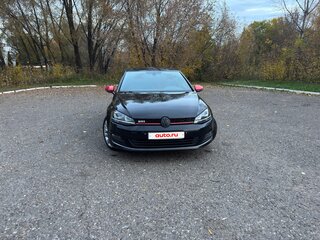 2013 Volkswagen Golf VII, чёрный, 1500000 рублей, вид 2