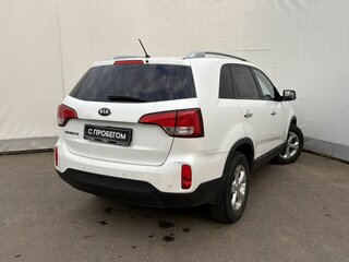 2013 Kia Sorento II Рестайлинг, белый, 1430000 рублей, вид 4