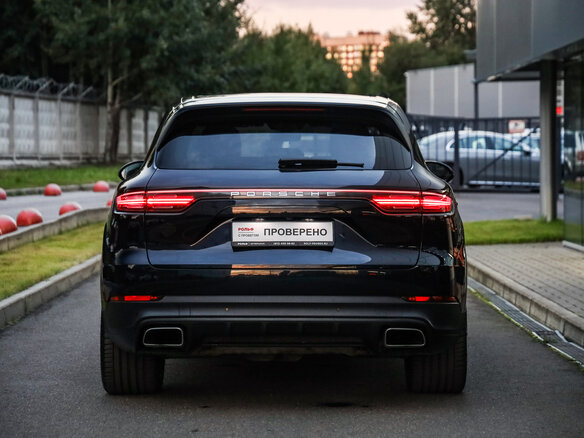 2019 Porsche Cayenne III, синий, 5699000 рублей - вид 6