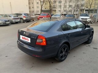 2012 Skoda Octavia II (A5) Рестайлинг, серый, 500000 рублей, вид 5