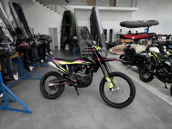 2026 BSE T8, чёрный, 244000 рублей