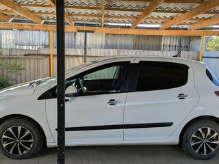 2010 Peugeot 308 I, белый, 345000 рублей, вид 4
