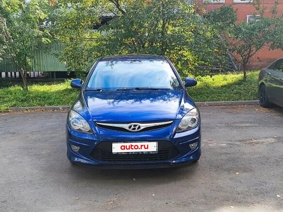 2010 Hyundai i30 I Рестайлинг, синий, 700000 рублей - вид 2