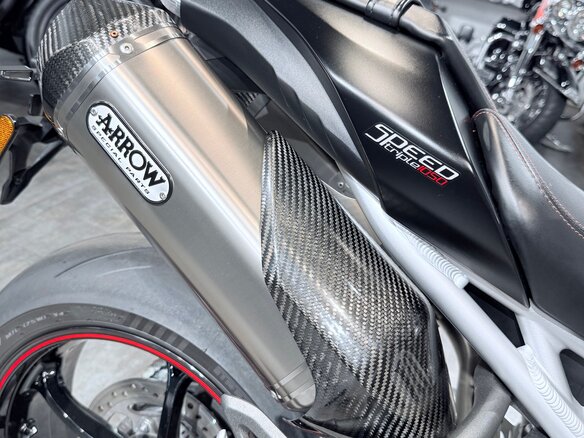 2018 Triumph Speed Triple, чёрный, 999000 рублей - вид 27