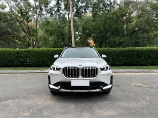 2023 BMW X1 Long 20Li sDrive III (U11/U12), белый, 2870000 рублей, вид 1