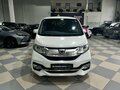 2015 Honda Stepwgn V, белый, 1649000 рублей - вид 1