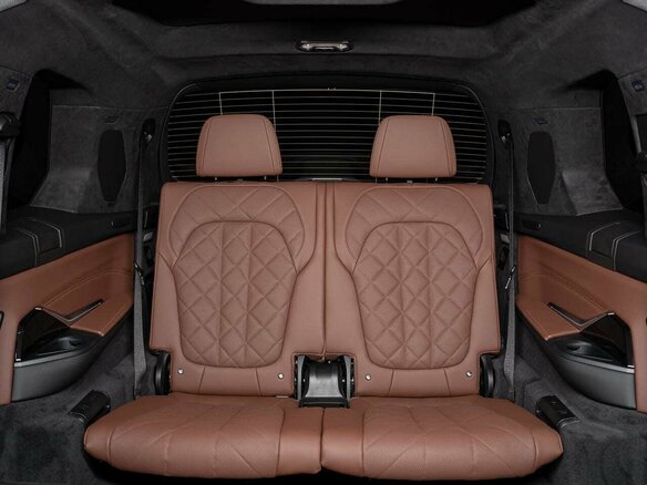 2026 BMW X7 40d I (G07) Рестайлинг, серый, 18490000 рублей - вид 25