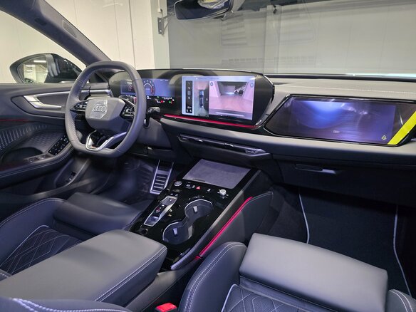 2026 Audi A5 L Sportback III (B10), чёрный, 5788000 рублей - вид 4
