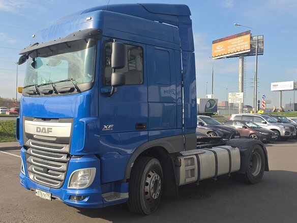 2018 DAF XF, синий, 4050000 рублей - вид 1