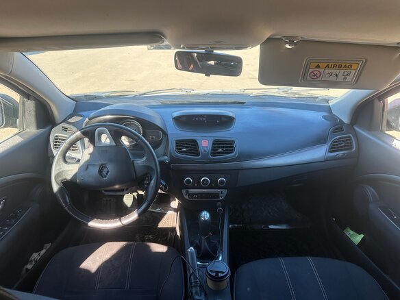 2015 Renault Fluence I Рестайлинг, чёрный, 275000 рублей - вид 10