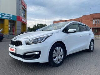 2017 Kia Ceed II Рестайлинг, белый, 1480000 рублей, вид 2
