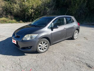 2008 Toyota Auris I, серый, 750000 рублей, вид 1