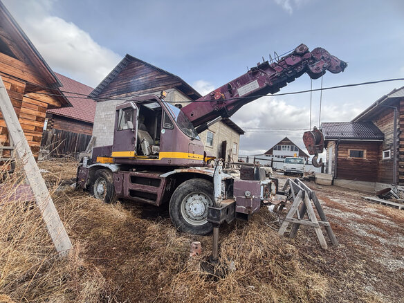 1999 Komatsu LW80M, красный, 1990000 рублей